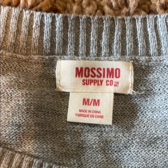 Mossimo sweater - Picture 2 of 6
